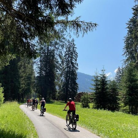 Bed&Bike Bruneck - Brunico Hotel Екстериор снимка