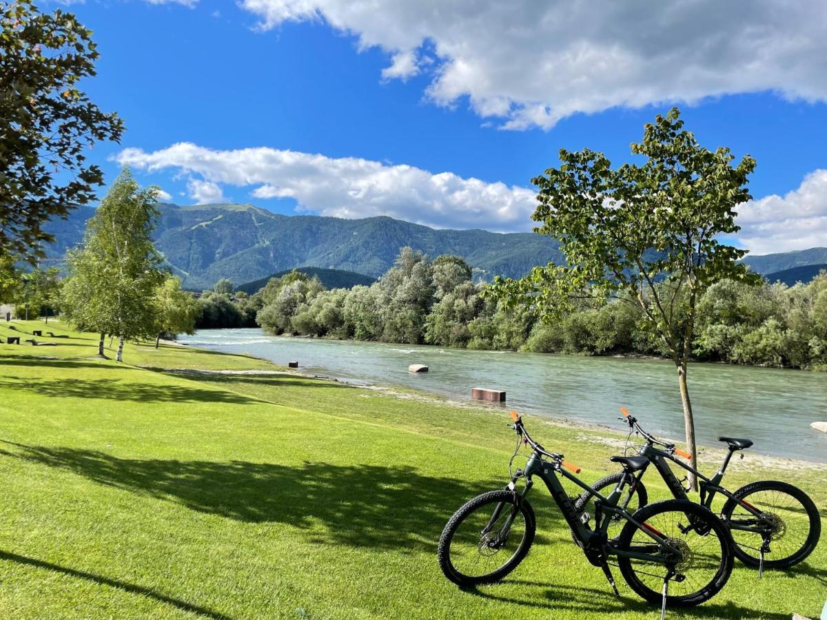 Bed&Bike Bruneck - Brunico Hotel Екстериор снимка